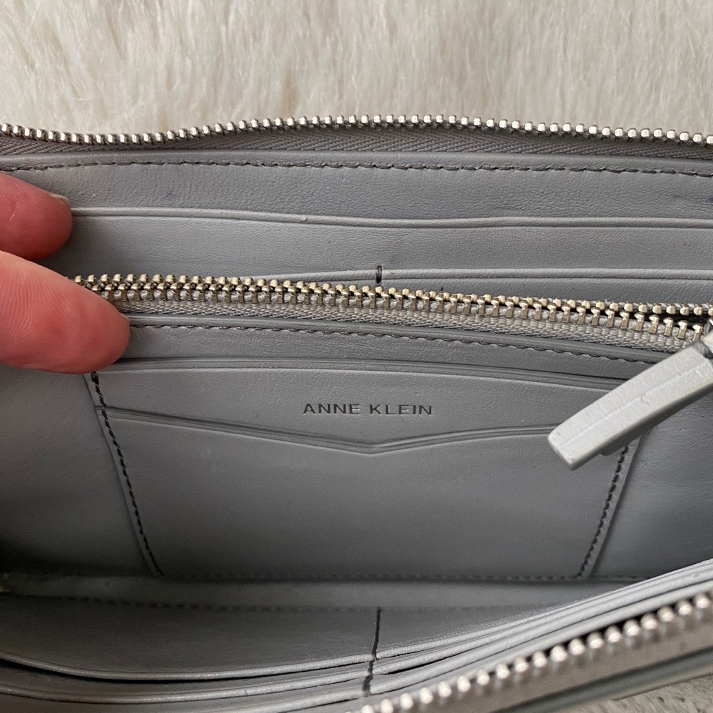 Anne Klein Collection Wallet - Picture 2 of 4